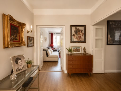 Appartement de 108 m2, de type T4, traversant et lumineux.