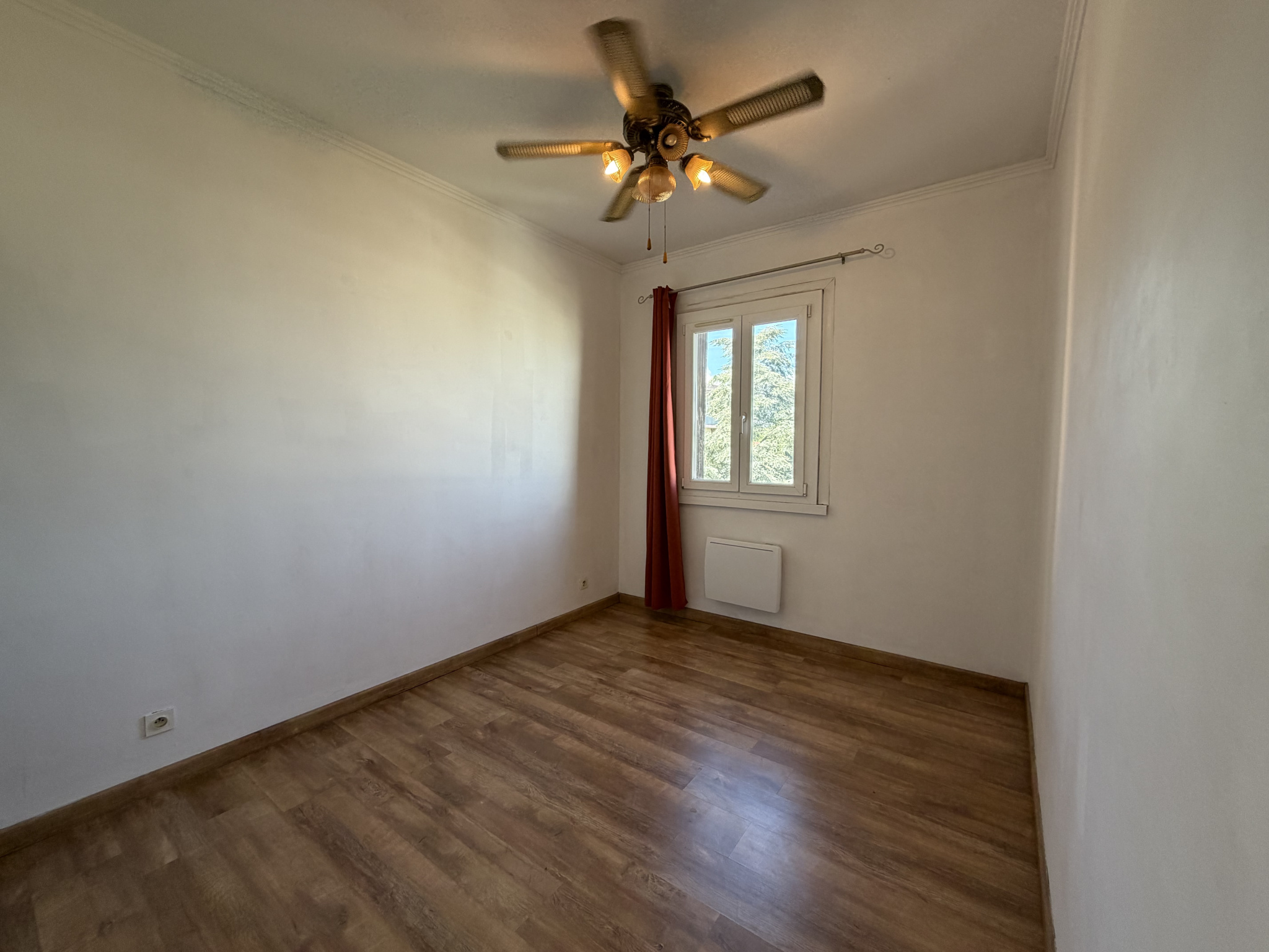 Appartement 3 pièces avec terrasse et cave à BIGUGLIA