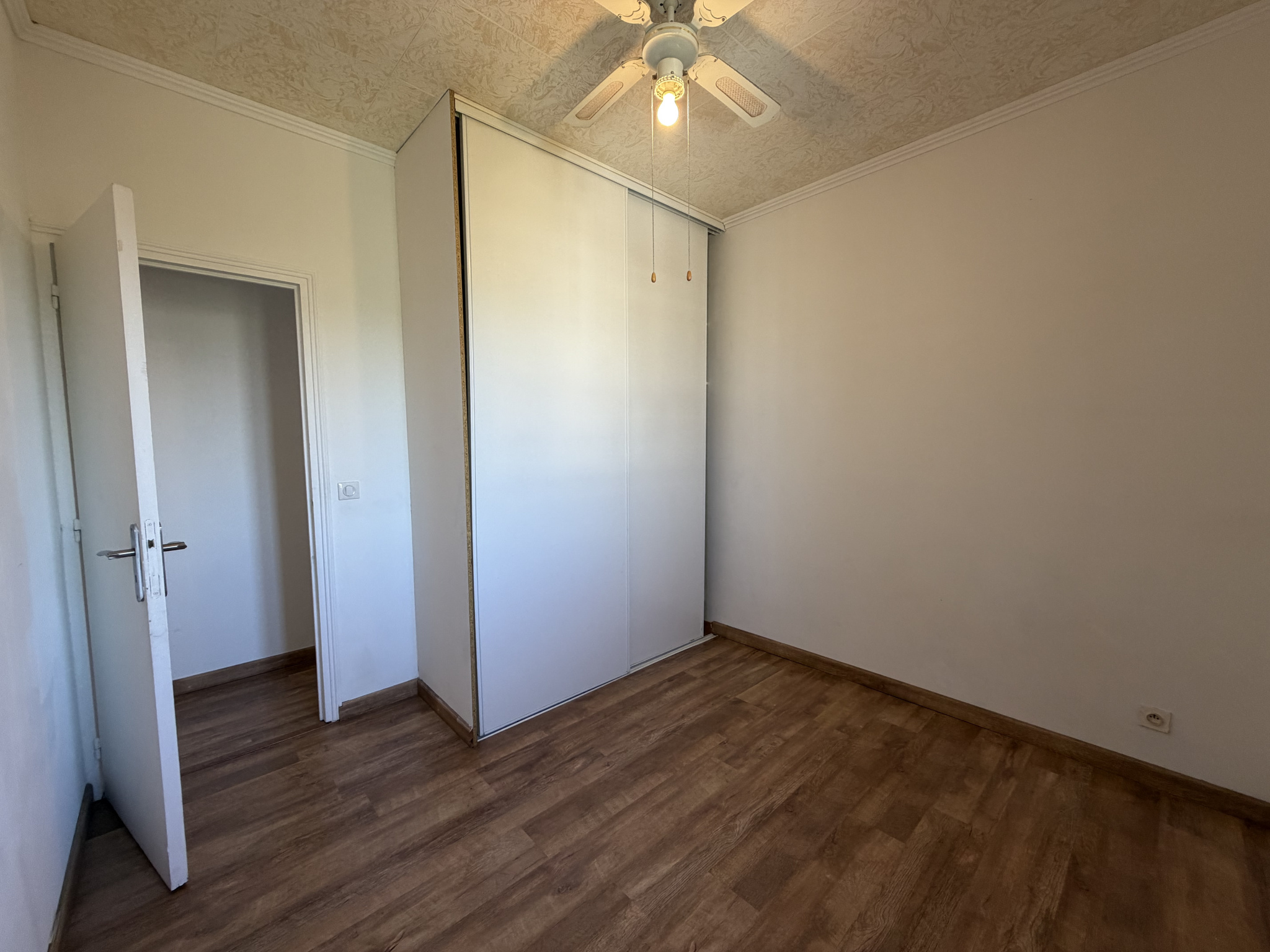 Appartement 3 pièces avec terrasse et cave à BIGUGLIA