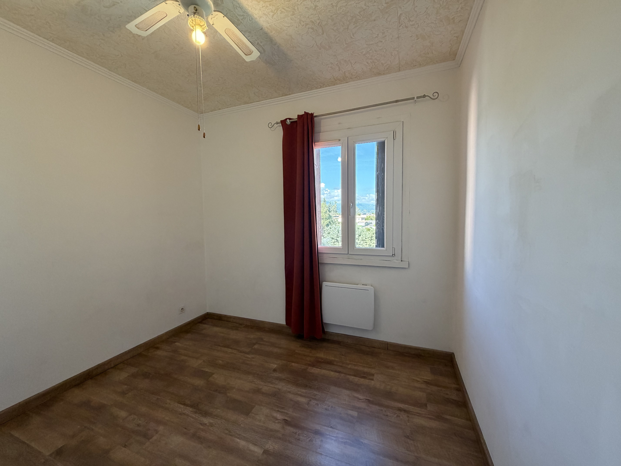 Appartement 3 pièces avec terrasse et cave à BIGUGLIA