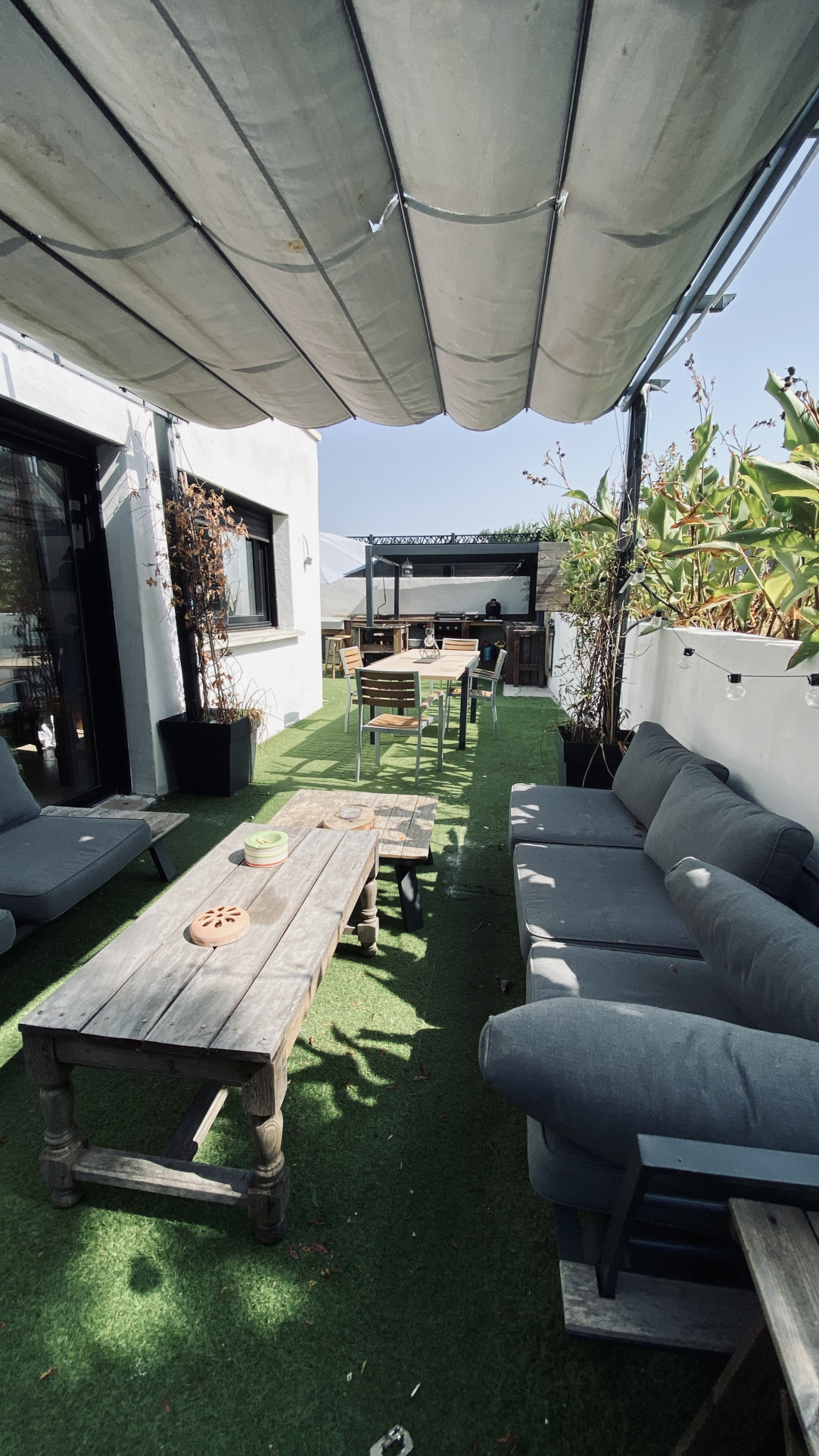 Villa indépendante Type T3 d'environ 91 m2 avec jardin .et terrasse aménagée.