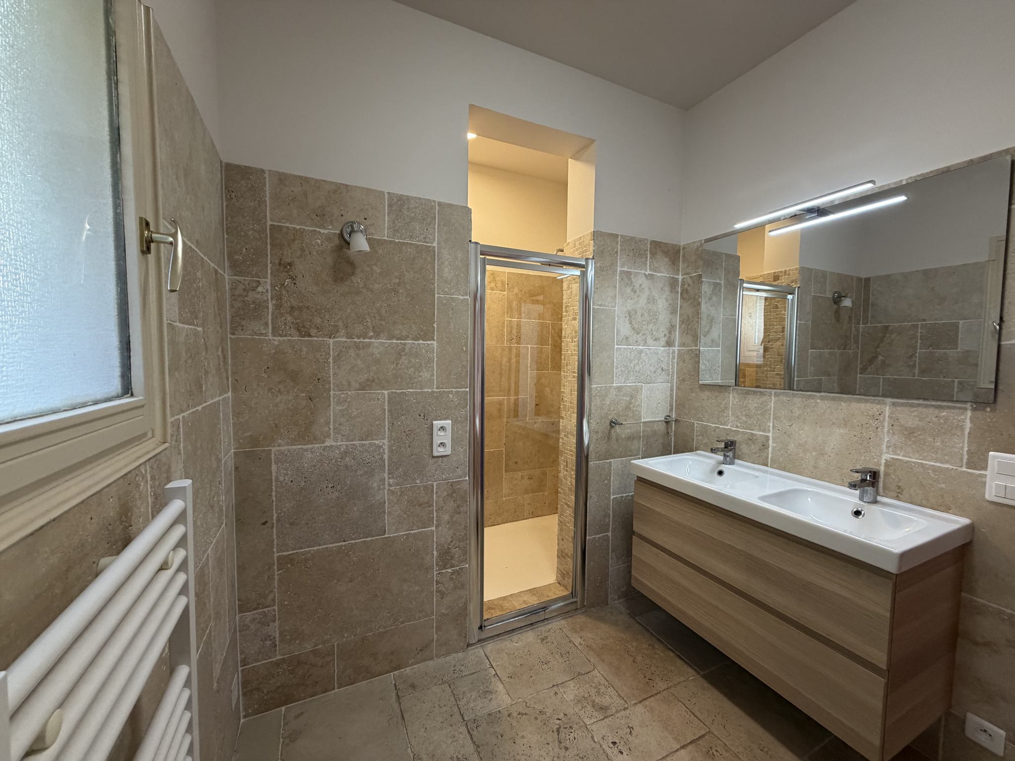 Villa individuelle sur un terrain de 2038m2 à SAN MARTINO DI LOTA (Entrée du cap)